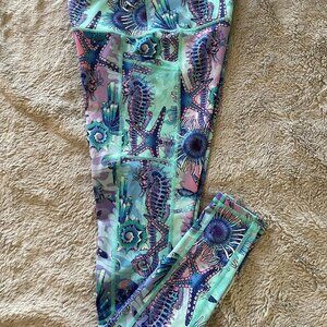 CVG - "Seas the Day" Leggings NWOT (XS)